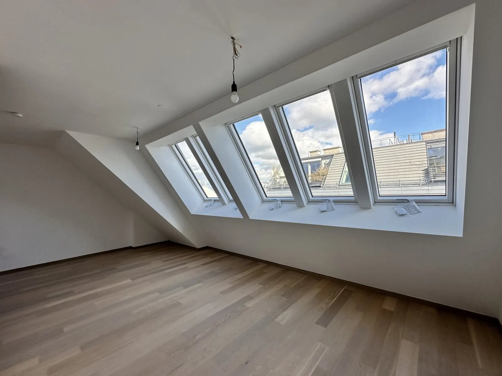 Modern new-build penthouse on Kutschkermarkt - geothermal energy, underfloor heating & spacious roof terrace! Garage parking space - 8/8