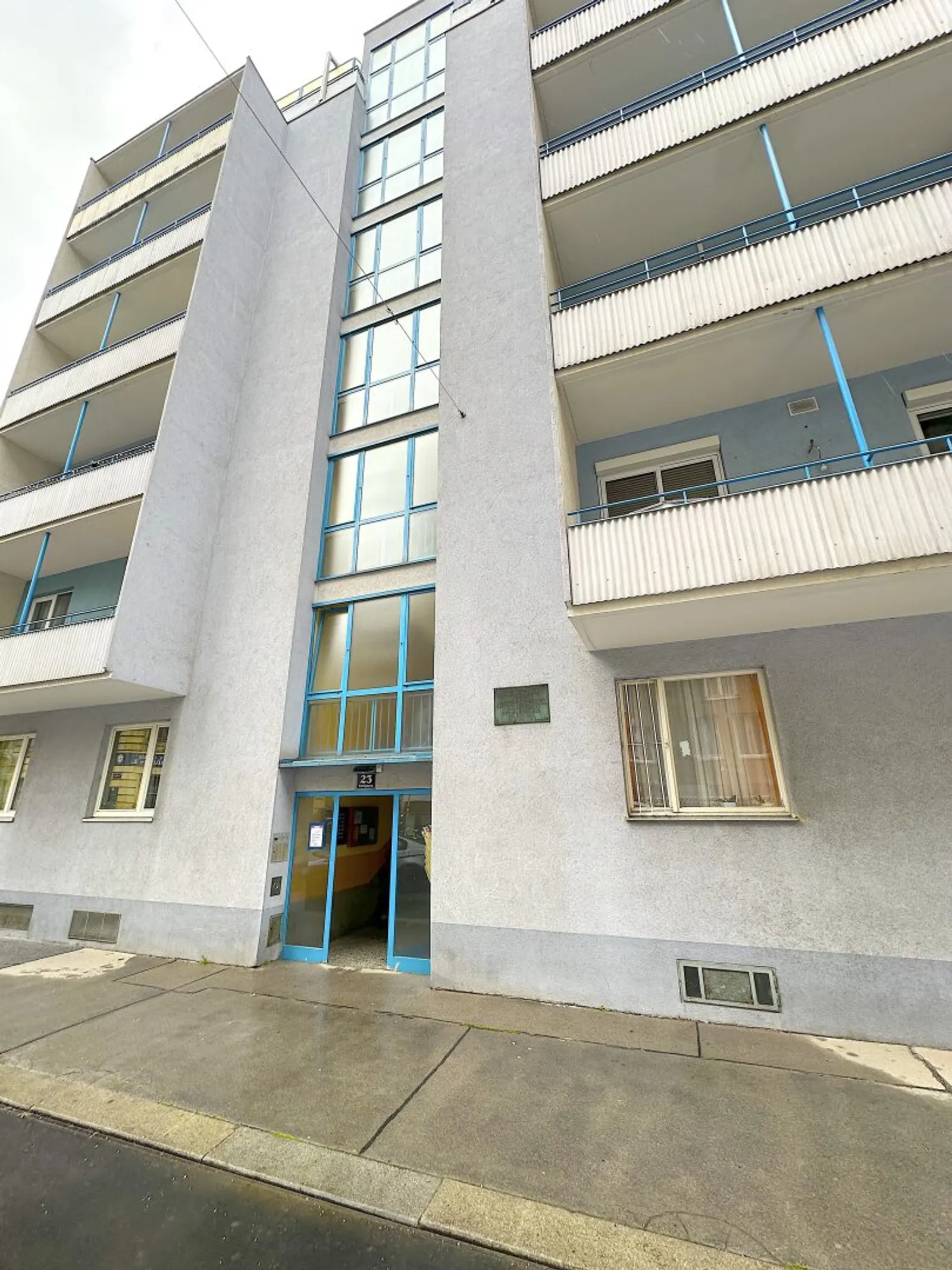 In the Heart of the Fasanviertel - 2-room apartment - with guaranteed returns - 8/8