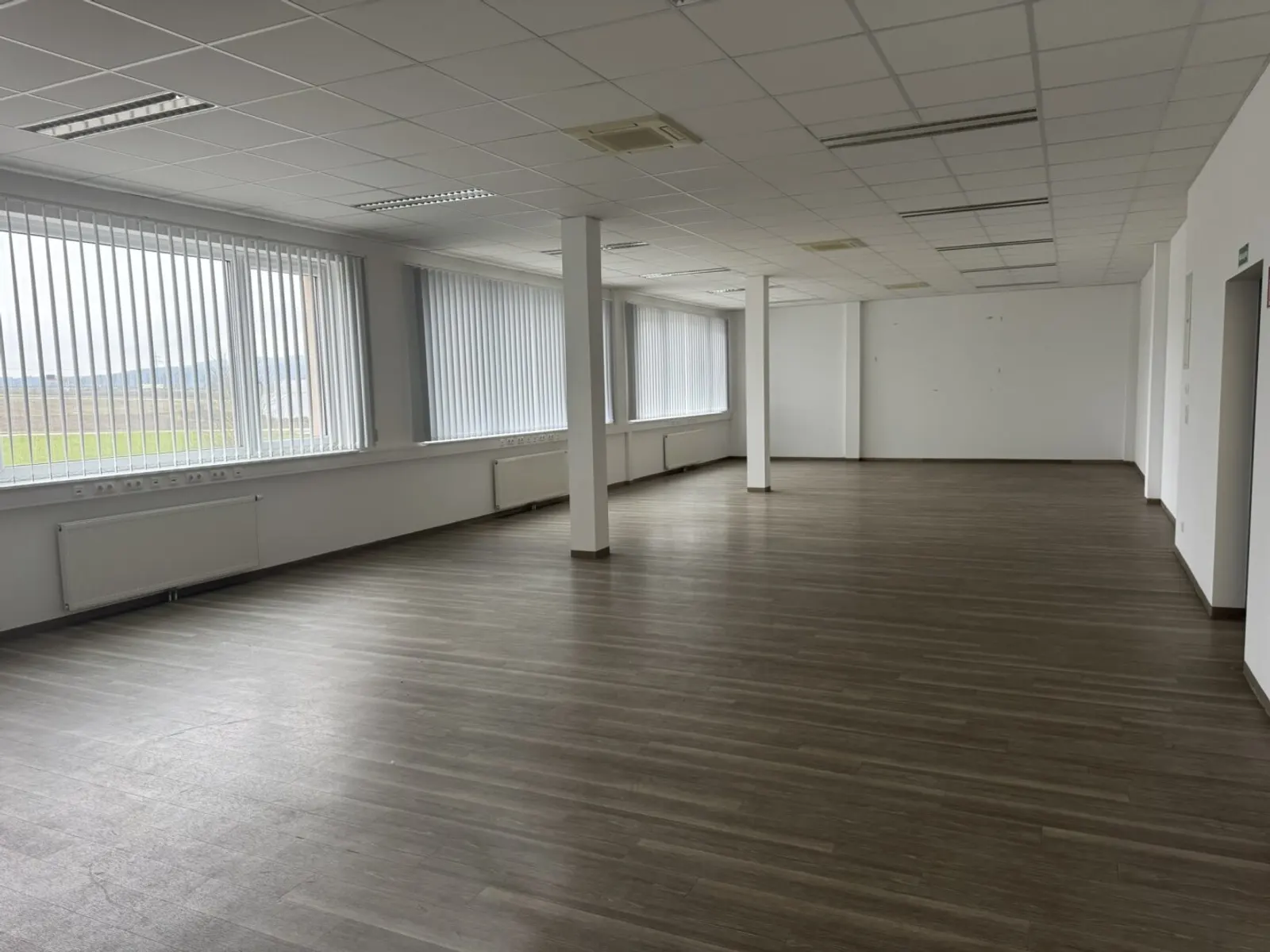 Ihr neuer Unternehmensstandort nahe der A1 Westautobahn - 141 m² Bürofläche in Loosdorf mit Lift & Klima