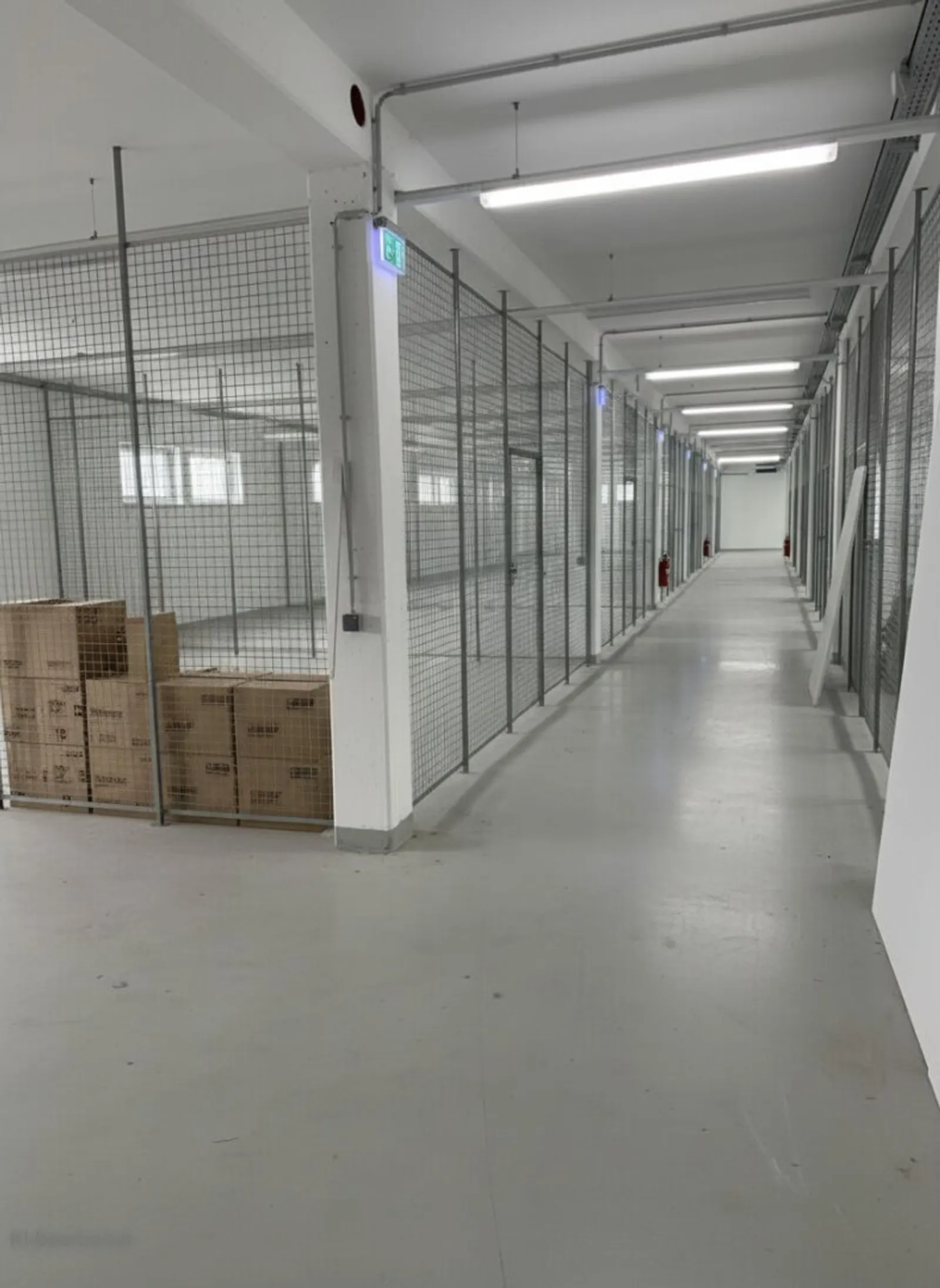 Großzügige Lagerflächen nahe A1 Loosdorf - ca. 36-37 m² | 6 Einheiten verfügbar