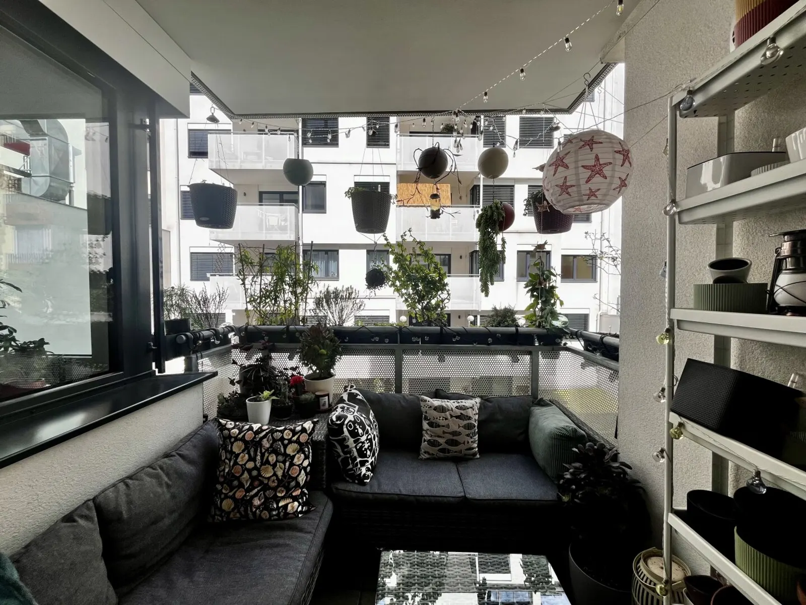 City & calm combined: stylish 2-room apartment with loggia - 7/8