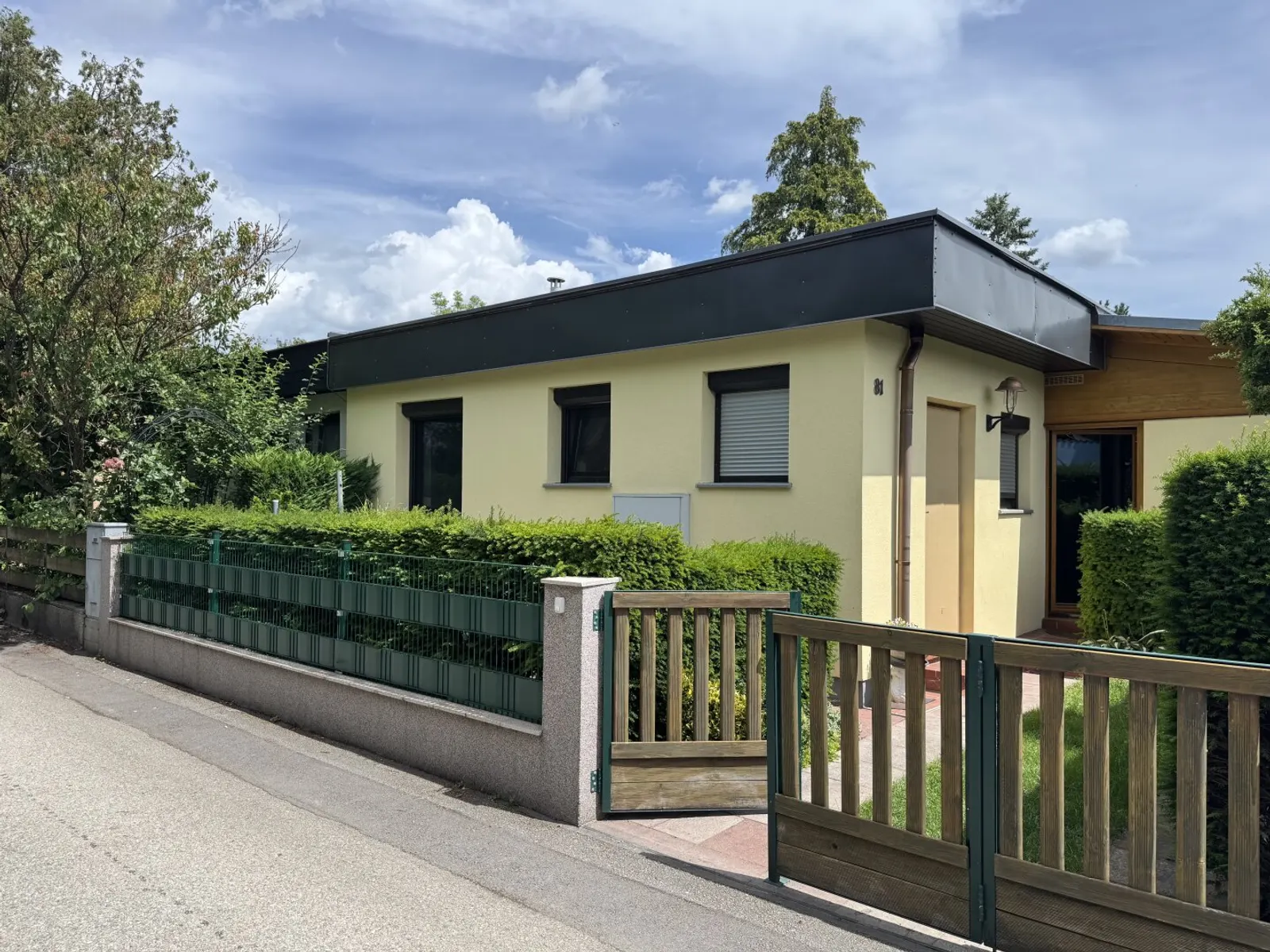 Haus am See mit Eigengrund und direkten Seezugang - nur 25 min von Wien